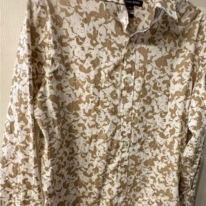 NWOT Michael Kors Men’s Beige and White Button Up Casual Shirt